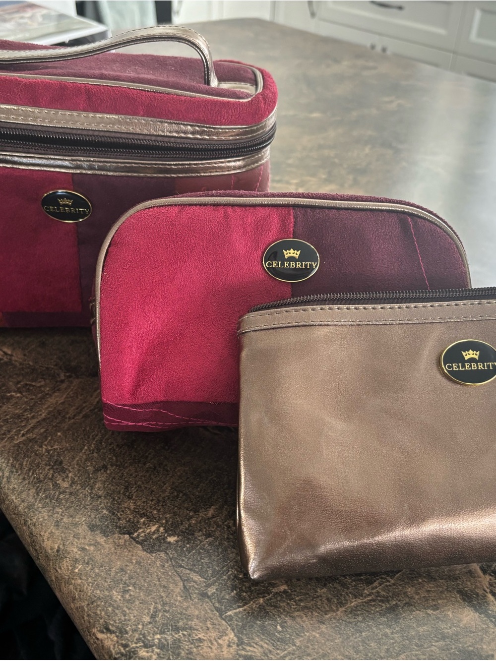 Women’s Cosmetic Pouch Set - Red and Bronze